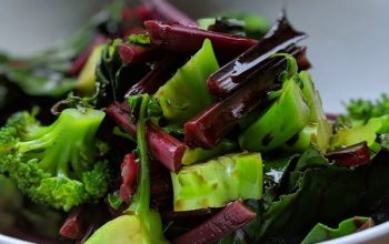 Broccoli and chard salad with balsamic vinegar
