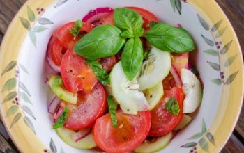 Easy Tomato Cucumber Salad