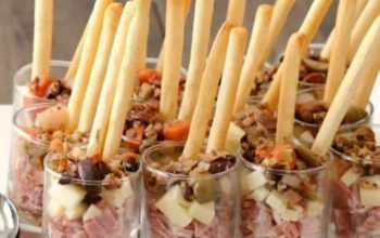 Muffaletta Salad: An Elegant Low-Carb Appetizer