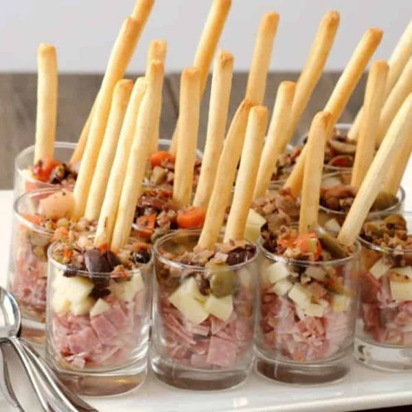 Muffaletta Salad: An Elegant Low-Carb Appetizer
