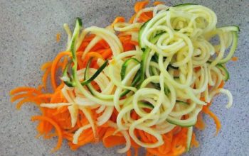 Spiralized Fruit and Vegetable Salad