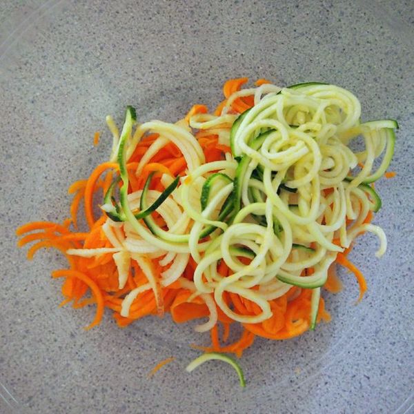 Spiralized Fruit and Vegetable Salad