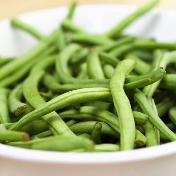 Green beans salad with tuna and mustard