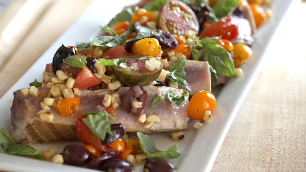 Whitney's Seared Ahi Tuna w/ Warm Veggie Salad Recipe || KIN EATS