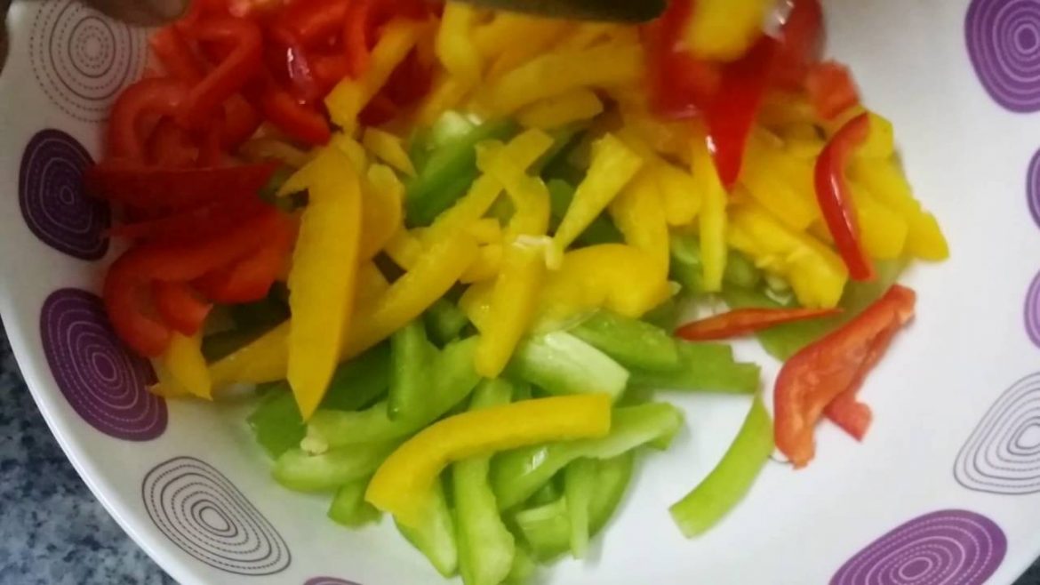 Bell pepper salad – Capsicum Salad Recipe – Veg Salad Recipes – Salads Recipes