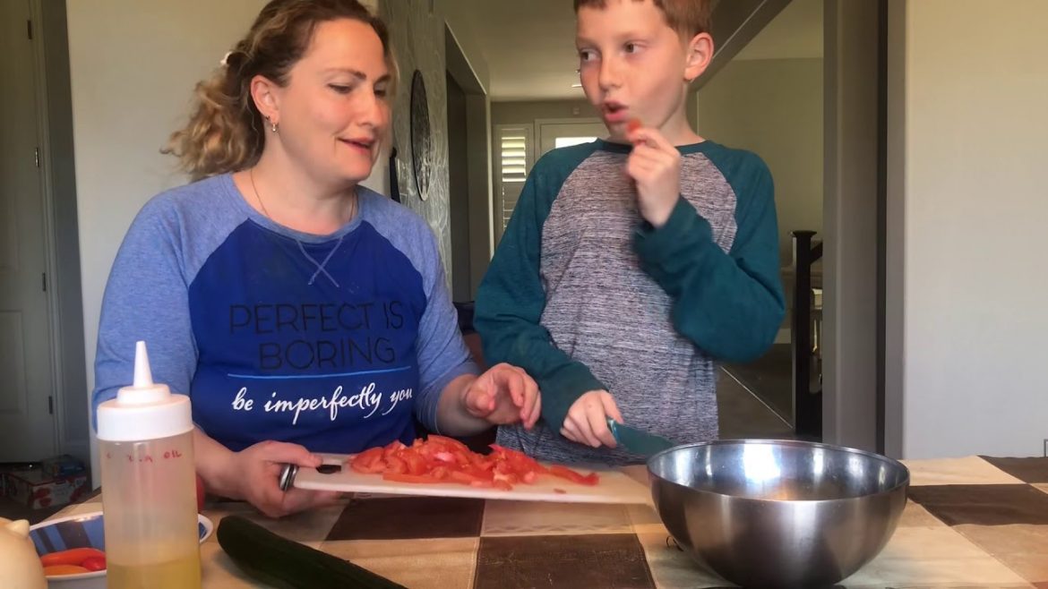 Cooking veggie salad