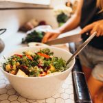 HOW TO MAKE THE PERFECT SALAD
