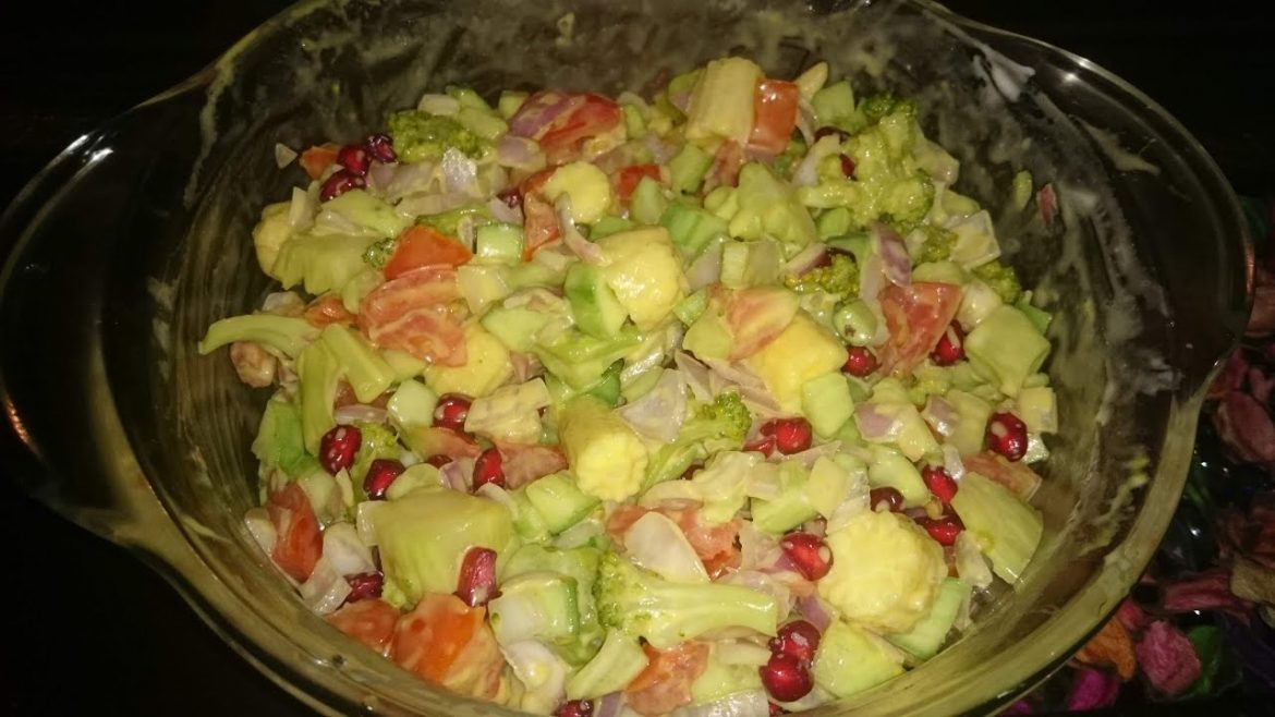 Vegetable Salad , Vegetarian Salad recipe in Hindi [with English Subtitles]