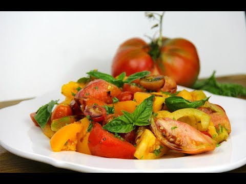 Simple Tomato Basil Salad | CaribbeanPot.com