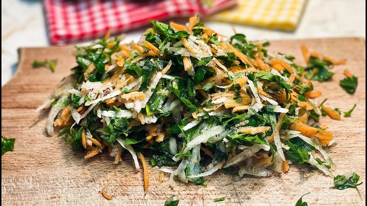 Turkish Radish – Carrot Salad Recipe. You'll Love This ! Harika Bir Turp – Havuç Salatası Tarifi !
