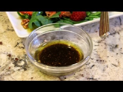 Balsalmic Vinegar Dressing for Spinach & Strawberry Salad : Vegan Cooking