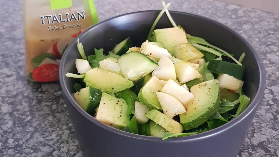 Quick fresh green salad | Vegan recipe