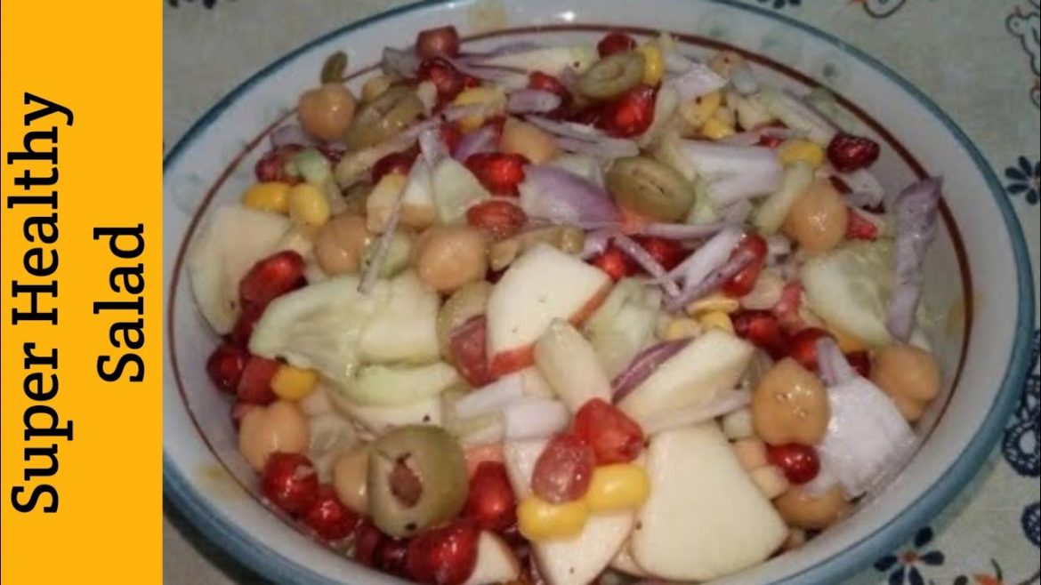Super healthy and delicious salad by Aaj Kaya