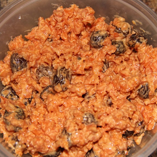 Carrot Raisin Salad