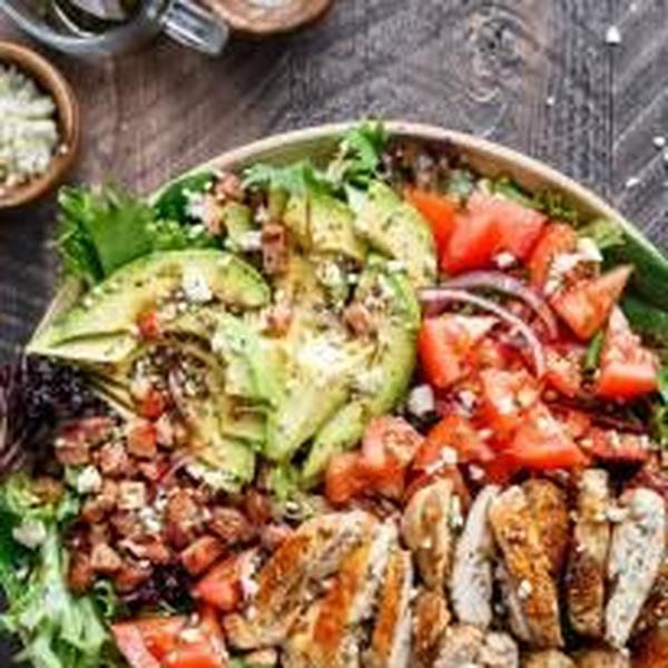 BLT Balsamic Chicken Avocado Salad