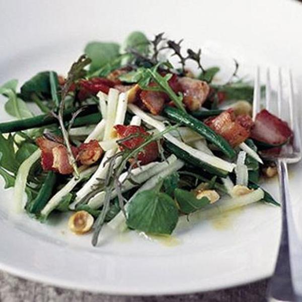 Apple & Bacon Salad
