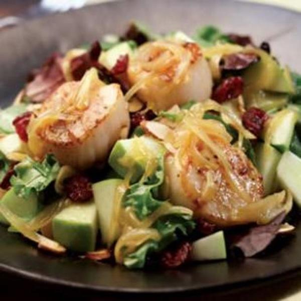 Curried Scallop-Apple Salad