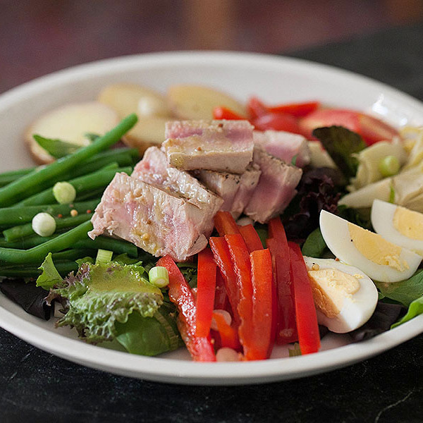 Grilled Yellowfin Tuna Salad