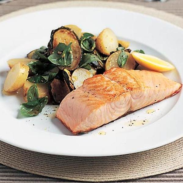 Grilled Salmon With Lemon Courgettes