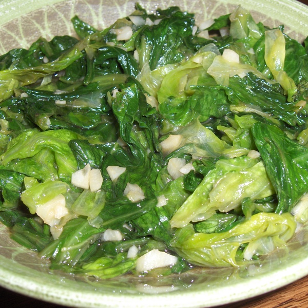 Stir-Fried Lettuce