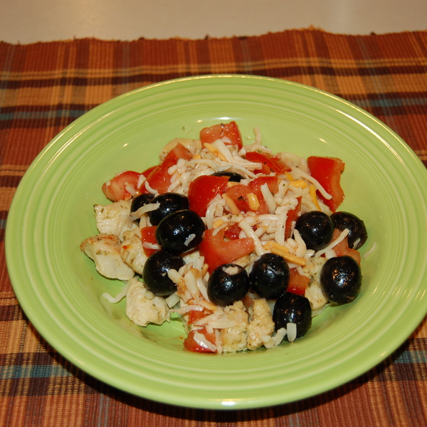 Pan Grilled Chicken With Tomatoes and Olives