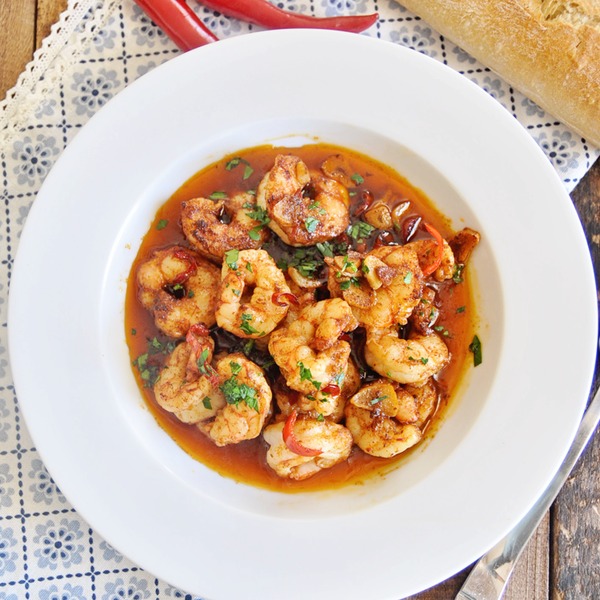 Spicy Spanish Garlic Shrimp – Gambas al pil pil