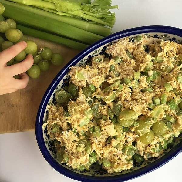 curry chicken salad with grapes and celery