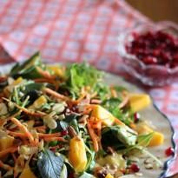 Mango Pomegranate Salad with Creamy Curry