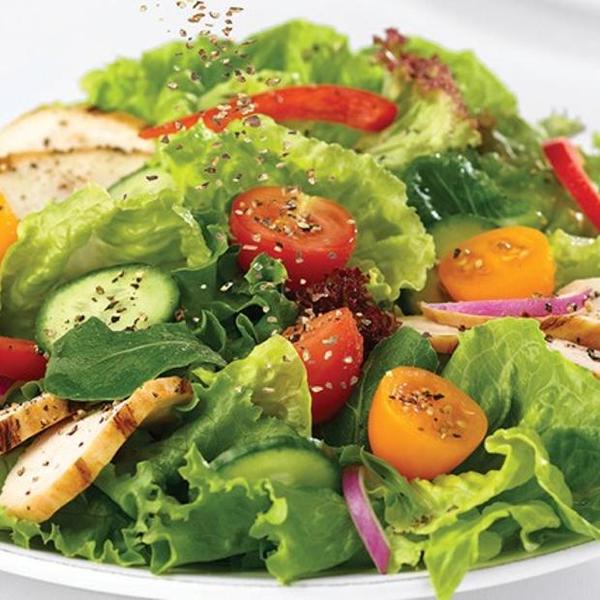 Grilled Chicken Salad With Balsamic Honey Vinaigrette