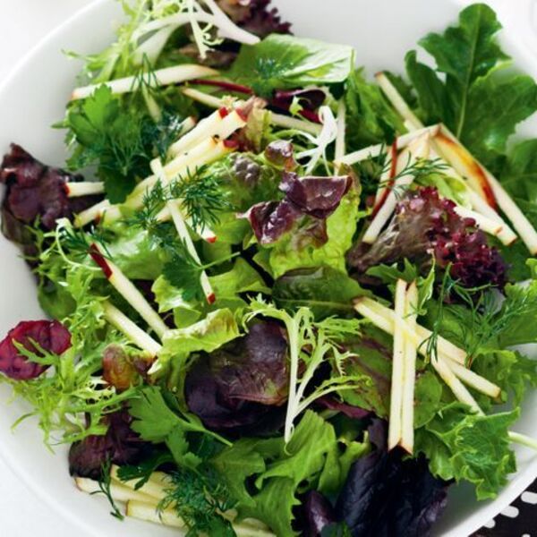 Lemony leaf salad