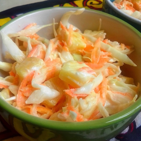 PINEAPPLE COLESLAW SALAD