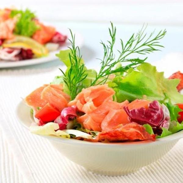 Salmon Garden Salad