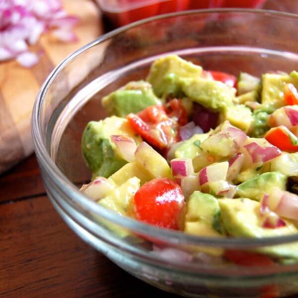 Tasty Guacamole Salad
