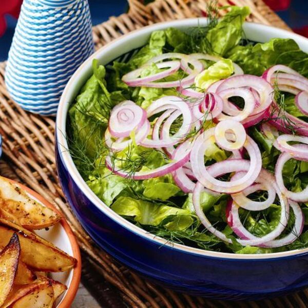 Crunchy cos and dill salad