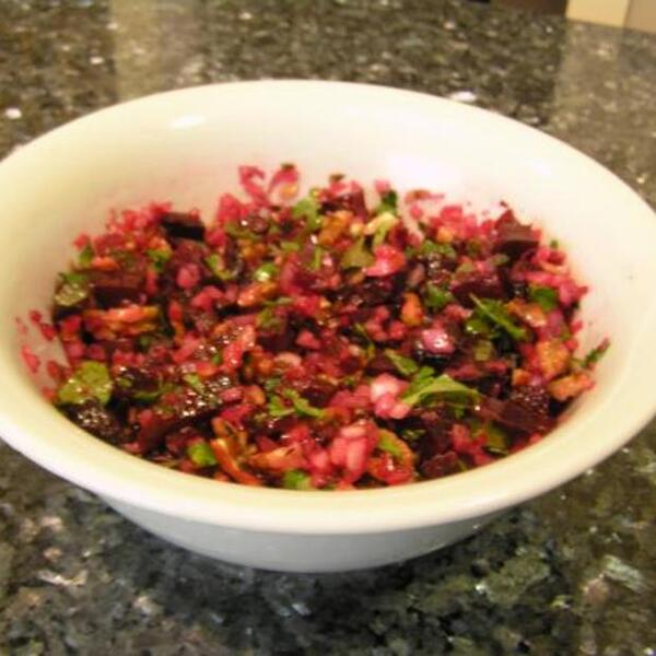 Beetroot And Walnut Salad