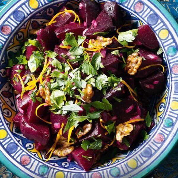 Roast beetroot & walnut salad