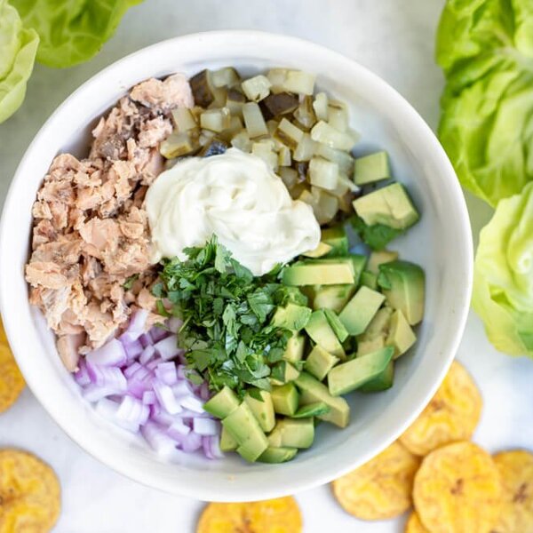 5 minute Avocado Salmon Salad