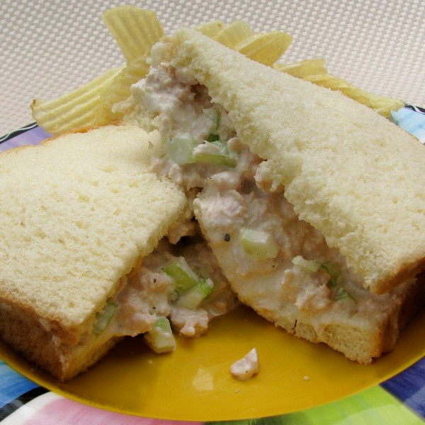 The Best Tasting Chicken Salad Ever