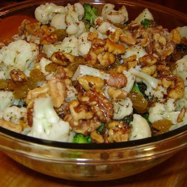 Broccoli Raisin Cauliflower Salad