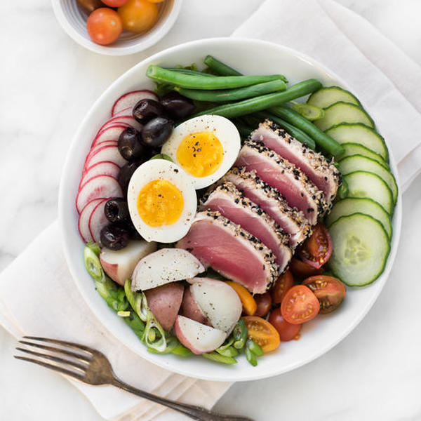 Sesame Crusted Ahi Tuna Nicoise Salad