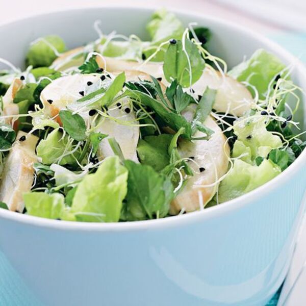 Chicken and pear salad with tarragon dressing