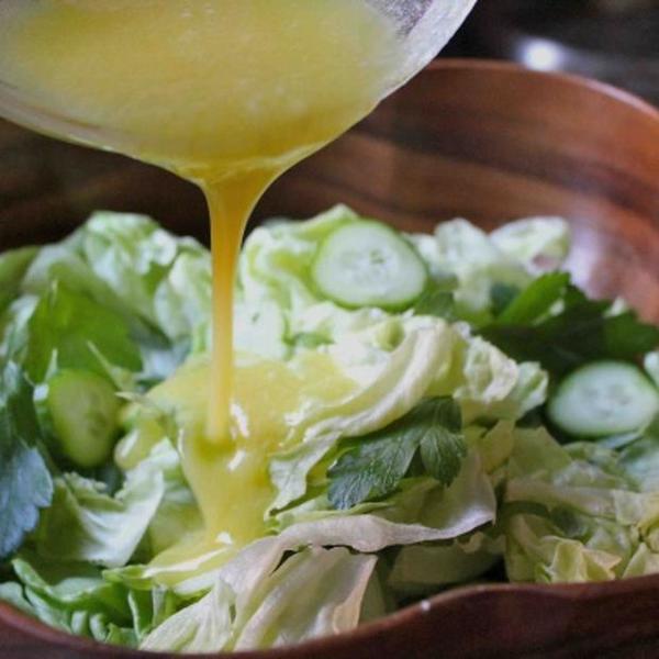 Butter Lettuce & Garden Herb Salad Recipe