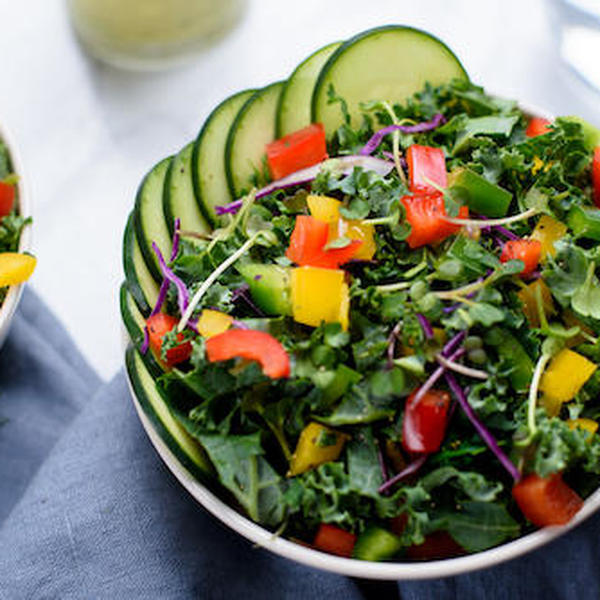 Pepper Medley Shredded Kale Salad Recipe