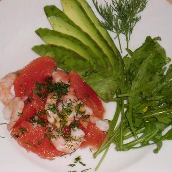 Avocado, Prawn/Shrimp & Pink Grapefruit Salad – For Two 2