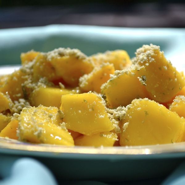 Mango Salad with Lime and Pepitas