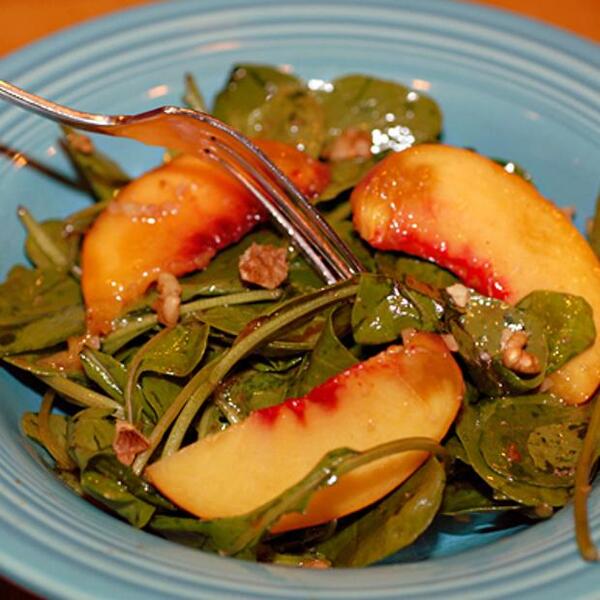 Peach Arugula Salad