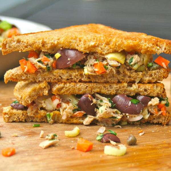 Mediterranean Tuna Salad