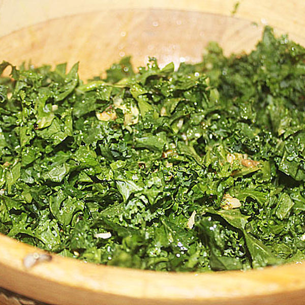 Curly Kale Salad