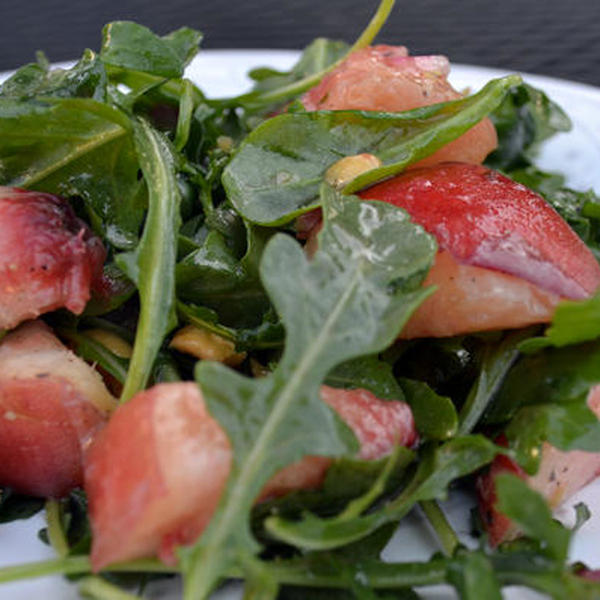 White Peach & Arugula Salad – Insalata