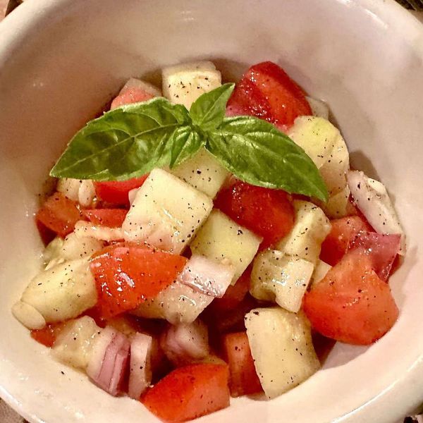 Tomato Cucumber Onion Salad